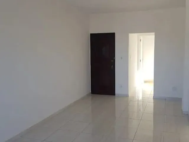 Imagem 10: Apartamento para Aluguel Possui 80 Metros Quadrados com 2 Quartos em Centro - Macaé - Rio