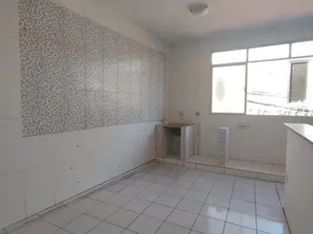 Imagem 5: Alugo Excelente Casa na Marambaia