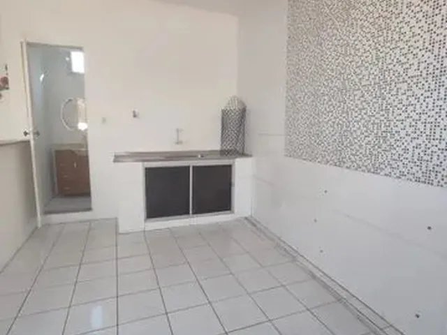 Imagem 9: Alugo Excelente Casa na Marambaia
