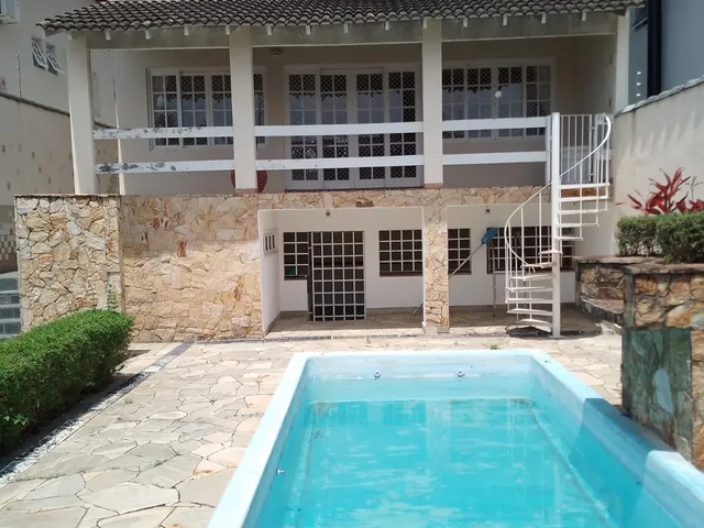 Imagem: Sobrado para Venda com 3 Dormitórios e