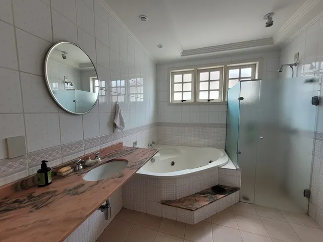 Imagem 4: Sobrado para Venda com 3 Dormitórios e Piscina na Vila Oliveira em Mogi