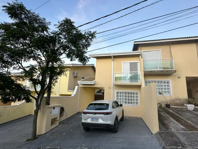 Imagem: Casa Mobiliada para Venda com 3 Dormitórios