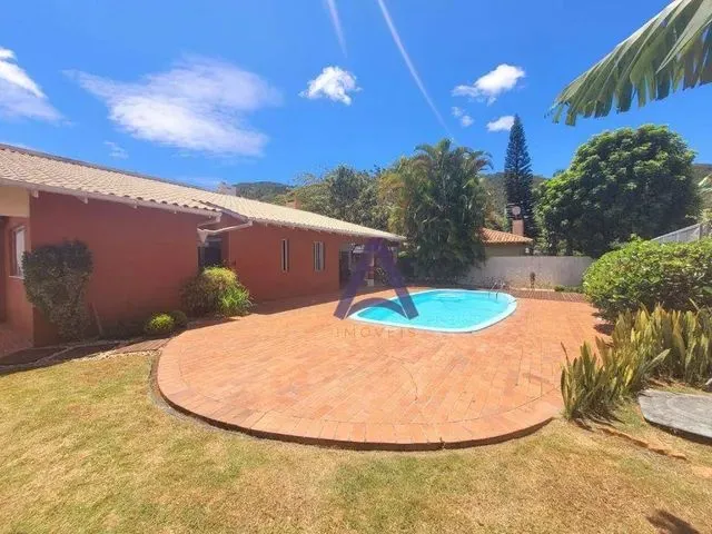 Imagem: Casa em Excelente Condomínio no Itacorubi!