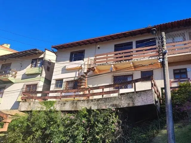 Imagem: Casa em Condomínio para Venda em Teresópolis