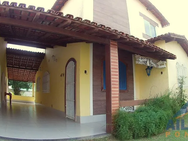 Imagem 2: Casa Duplex com 3 Quartos À Venda no Bairro Perocão - Guarapari/Es