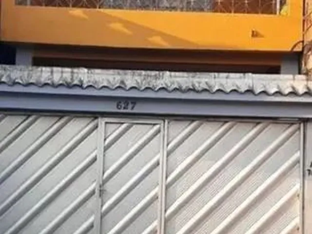 Imagem: Casa com Garagem, 2 Banheiros, 2 Andares