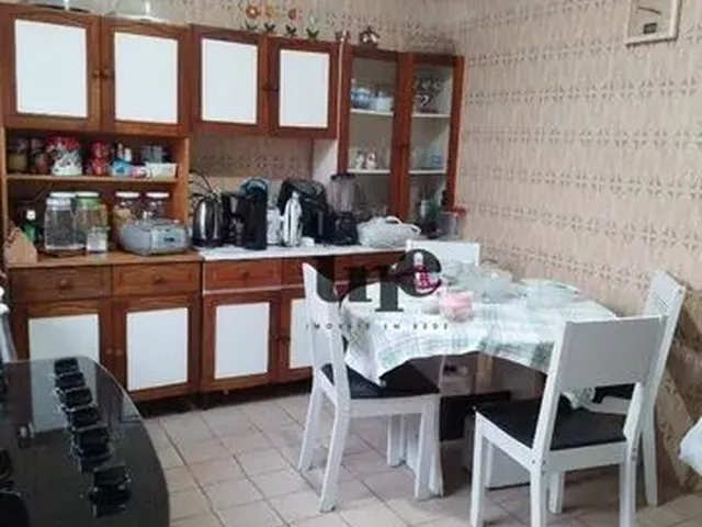 Imagem 5: Casa com 6 Dormitórios À Venda, 240 M² por R$ 480.000,00 - Centro - Pelotas/Rs