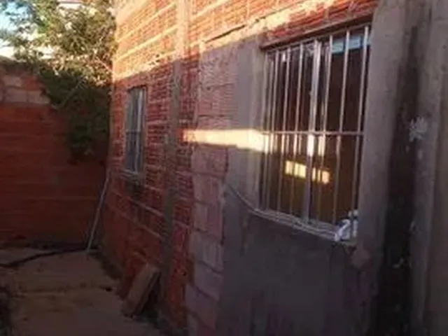 Imagem 7: Casa para Venda Possui 100 M2 com 2 Quartos em Enseada de Jacaraípe - Serra - Es