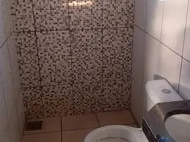 Imagem 5: Casa para Venda Possui 100 M2 com 2 Quartos em Enseada de Jacaraípe - Serra - Es