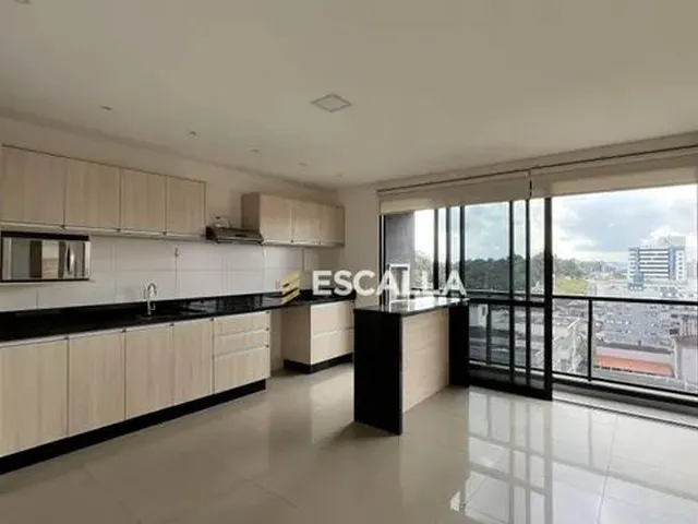 Imagem: O studio possui 1 Dormitório, 1 Banheiro, 1 Vaga na