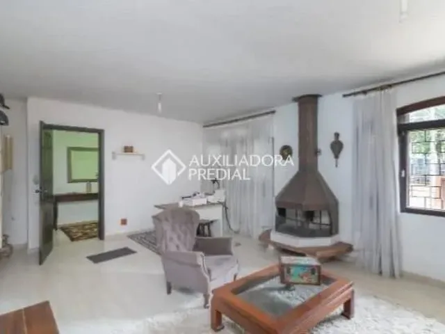 Imagem: Porto Alegre - Casa Padrão - Higienópolis