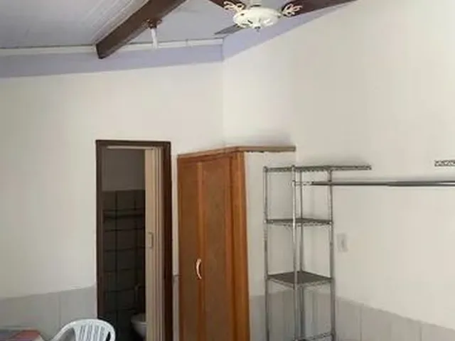 Imagem 2: Kit/Flat com Quintal. Ponta Negra. Proximo Ao Praia Shopping. Tranquilidade e Segurança