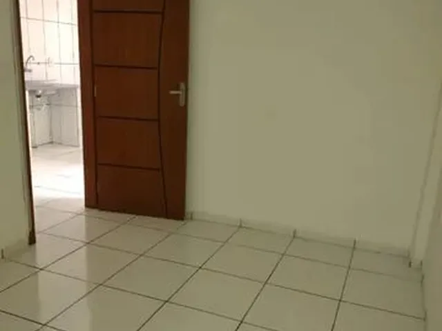 Imagem 2: Aluga-Se Apt. com 02 Quartos com Garagem $ 1.700,00