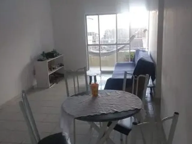 Imagem: O quarto possui 3 Dormitórios, 1 Vaga na garagem e está