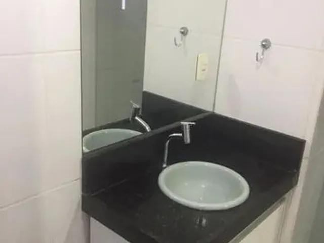 Imagem 2: Quarto (Individual) Suíte na Encruzilhada/Recife
