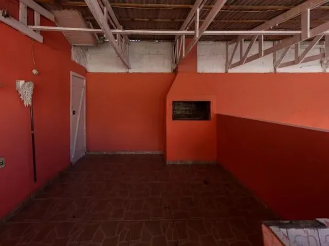 Imagem 7: Casa com 3 Quartos para Alugar no Bairro São Luís com 78M²