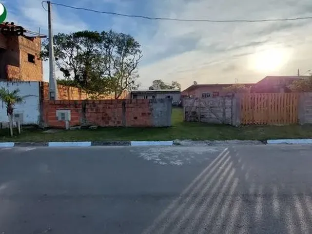 Imagem: Casa 1 Dormitório Disponível para Locação