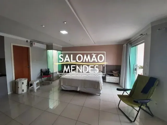 Imagem 13: Casa com Dois Pisos, 3 Suítes, Porcelanato, Documentada