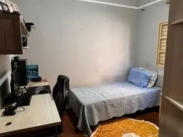 Imagem 3: Casa com 4 Dormitórios a Venda