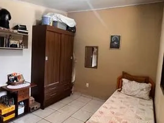 Imagem 5: Casa com 4 Dormitórios a Venda