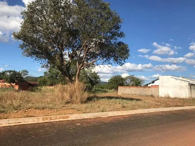 Imagem: Vendo Lotes de Esquina 626 M2 e 773 M2 Jardim