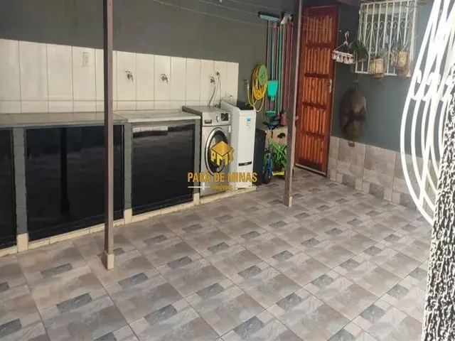 Imagem 2: Casa 3 Dormitórios para Venda em Belo Horizonte, Jaqueline, 3 Dormitórios, 1 Suíte, 1