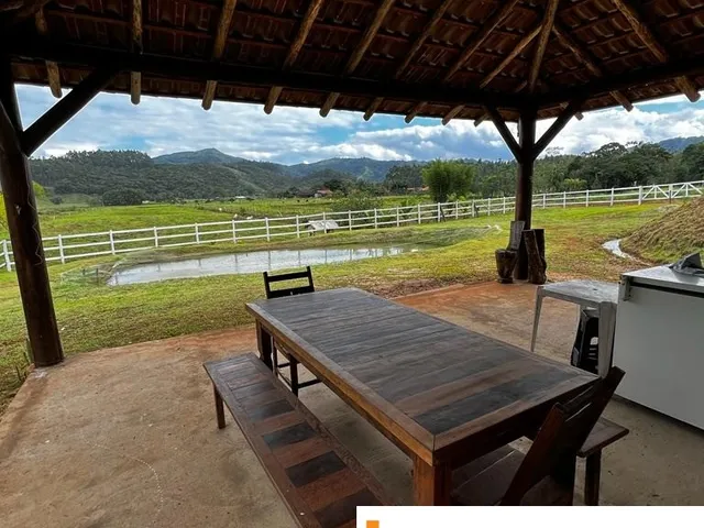Imagem 9: Sítio a Venda em Tijucas com Lago