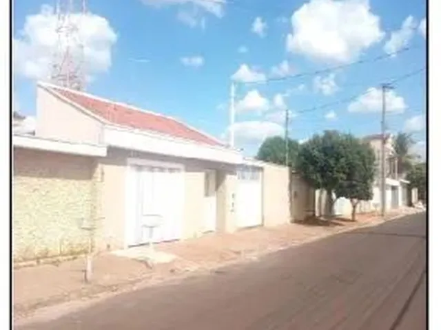 Imagem: Pradopolis - Casa Padrão