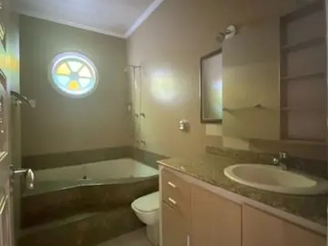 Imagem 9: Casa Averbada, 4 Dormitórios no Bairro Ressacada em Itajaí. Valor de Oportunidade