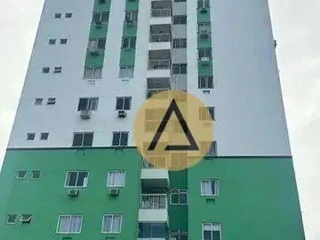 Imagem: O apartamento possui 2 Dormitórios, 1 Suíte, 2 Banheiros,