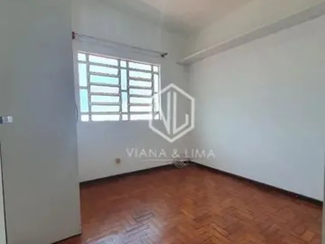 Imagem 14: Casa para Aluguel Ou Venda Possui 295 Metros Quadrados com 4 Quartos em Cordeiro - Recife