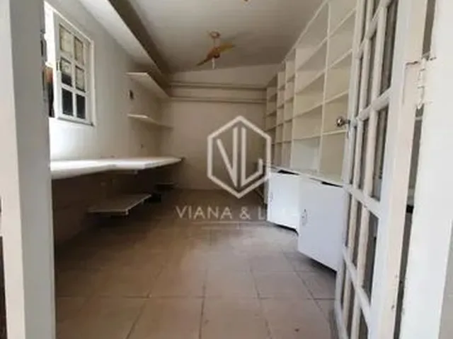 Imagem 6: Casa para Aluguel Ou Venda Possui 295 Metros Quadrados com 4 Quartos em Cordeiro - Recife