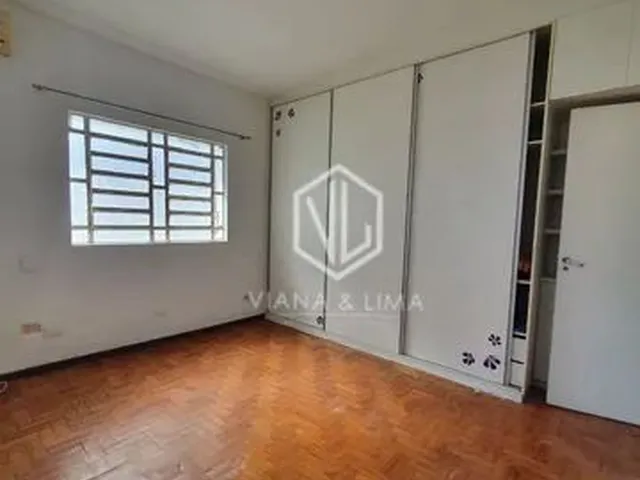 Imagem 7: Casa para Aluguel Ou Venda Possui 295 Metros Quadrados com 4 Quartos em Cordeiro - Recife