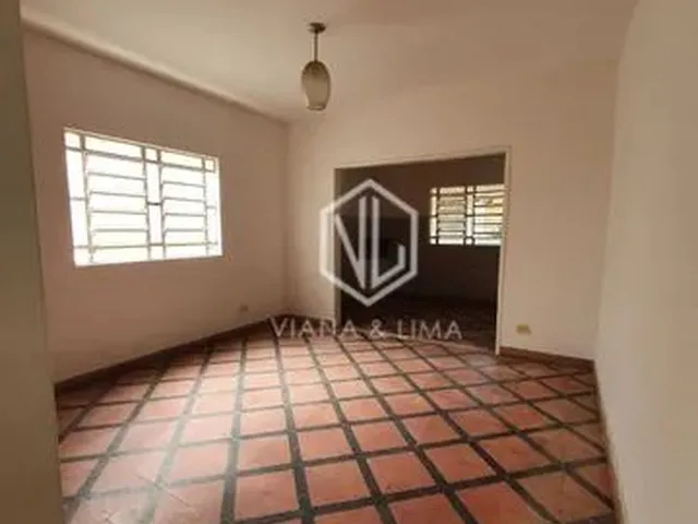 Imagem 10: Casa para Aluguel Ou Venda Possui 295 Metros Quadrados com 4 Quartos em Cordeiro - Recife