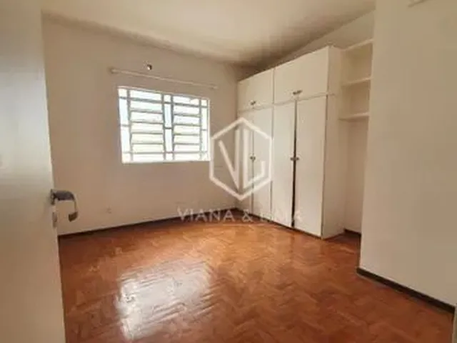 Imagem 3: Casa para Aluguel Ou Venda Possui 295 Metros Quadrados com 4 Quartos em Cordeiro - Recife