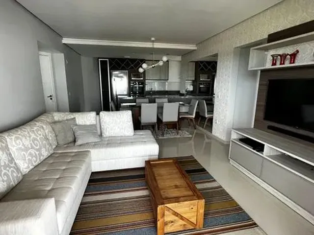 Imagem: Apartamento À Venda com 3 Quartos( Suítes)