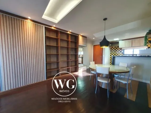 Imagem: Apartamento em Andar Alto Mobiliado com