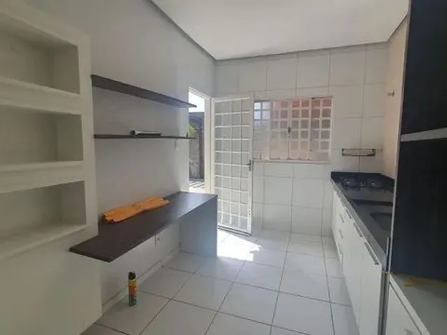 Imagem 4: Aluga-Se Casa com 03 Quartos, Bairro santa Inês