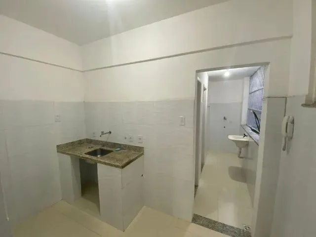 Imagem: Alugo Apartamento 2/4 com Dependência Completa