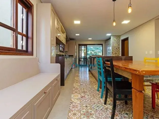 Imagem 10: Casa com 5 Dormitórios para Alugar, 391 M² por R$ 9.248,97/Mês - santa Felicidade