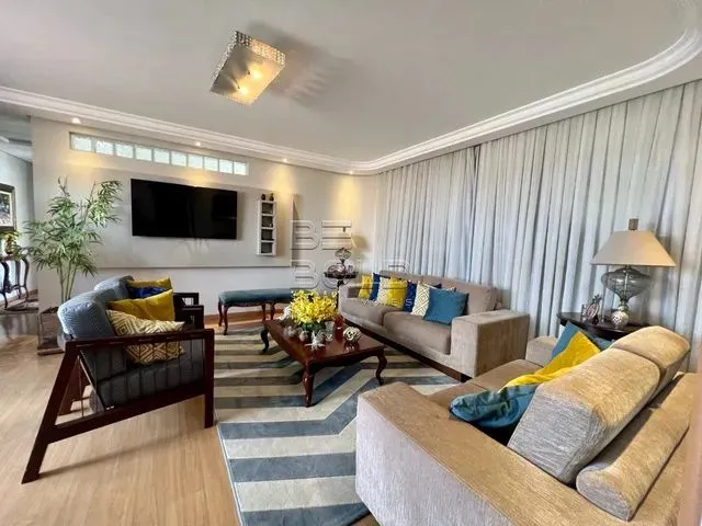 Imagem: Casa 4 Dormitórios em Coqueiros