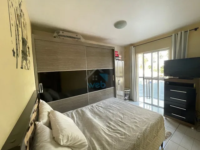 Imagem 2: Apartamento 2 Quartos com Sacada em Araucária no Bairro Thomas Coelho