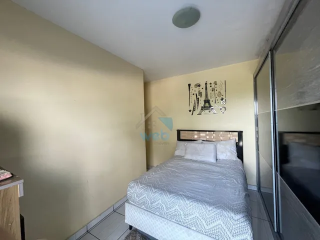 Imagem 3: Apartamento 2 Quartos com Sacada em Araucária no Bairro Thomas Coelho