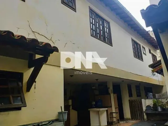 Imagem 16: Casa de Rua-À Venda-Fonseca-Niterói-Rj