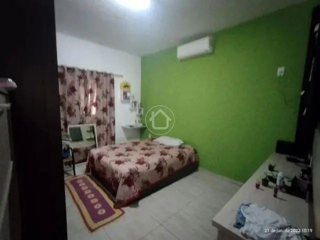 Imagem 4: Casa com 04 Dormitórios no Jardim São Conrado