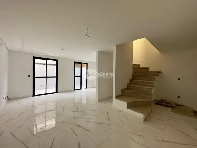 Imagem: Santo André - Casa de Condomínio - Campestre