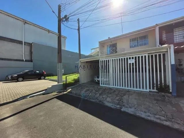Imagem: Sobrado para Venda em Curitiba, Boqueirão