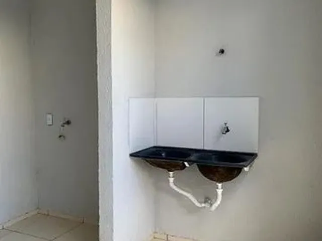 Imagem 7: Excelente Casa Duplex com Ótima Localização. 03 Suítes na Parte Superior, Sendo 02
