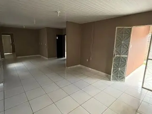Imagem 4: Excelente Casa no Mecejana - 2 Quartos Sendo Uma Suíte - Ótima Localização