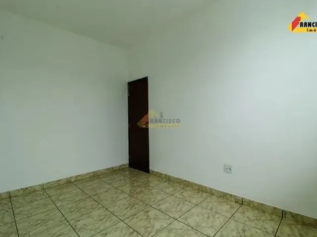 Imagem: Casa para Aluguel, 3 Quartos, 1 Suíte